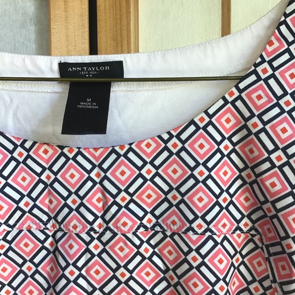 2 for 20$! Ann Taylor factory geometric print tank. - Picture 2 of 3